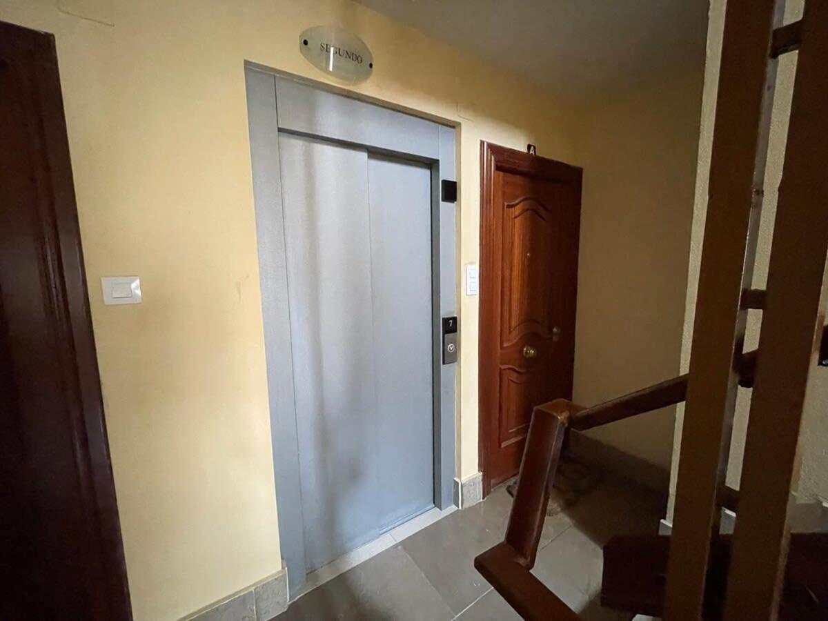 Coqueto Apartamento En El Centro De 산탄데르 외부 사진